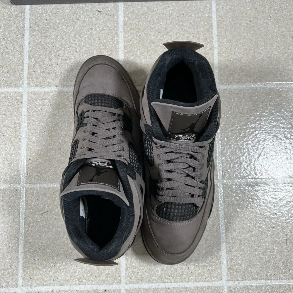 Nike Air Jordan 4 Men's Size 10M Cave Stone Sneakers FV5029-200